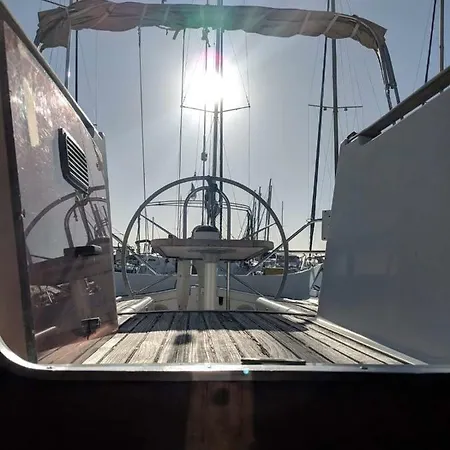 Amber Sun Boat & Breakfast Salerno