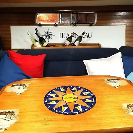 Amber Sun Boat & Breakfast Salerno