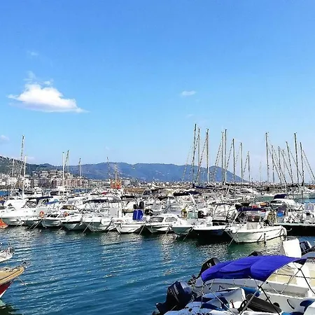 Amber Sun Boat & Breakfast Salerno