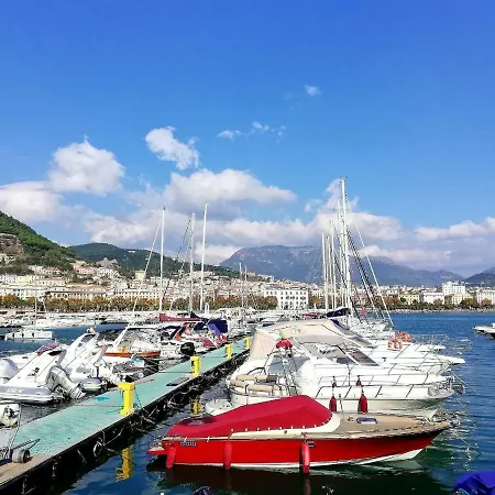 Botel Amber Sun Boat & Breakfast Salerno